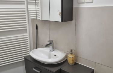 Schöne Wohnung im Zentrum von Ahnatal - Foto 19