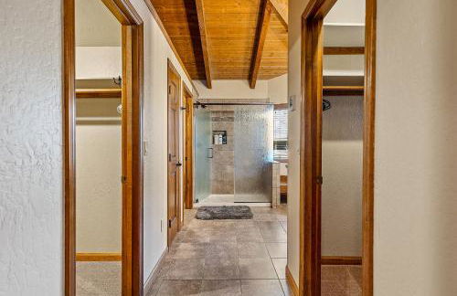 Sensational Burning Tree 4 bed 3 bath Retreat in the Country Club - Photo 23