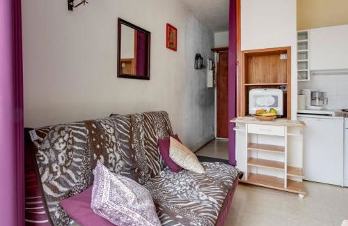 Studio pour 4 pers avec TV, parking, animaux admis, proche station de ski - FR-1-403-72 - Foto 7