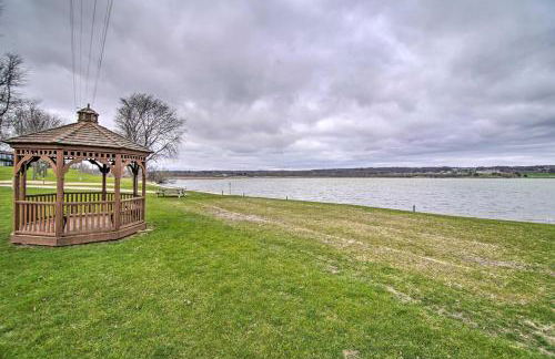 Cozy Lake Geneva Retreat with Year-Round Views! - Foto 30