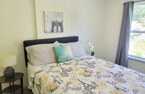 Westside Charmer - 10 min from Downtown - Foto 12