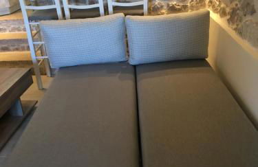 Elata Stone House - Photo 45