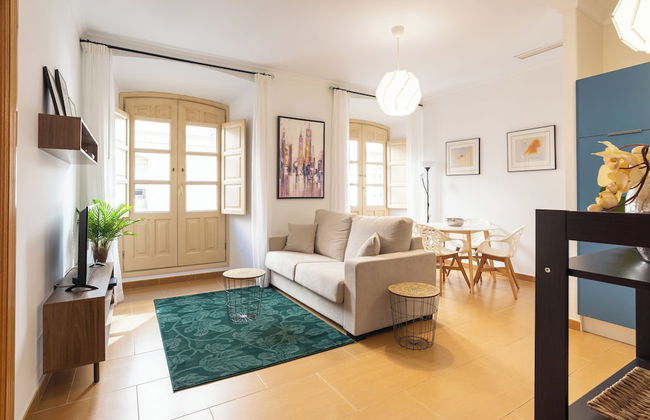 Dobo Málaga Puerto - Foto 1