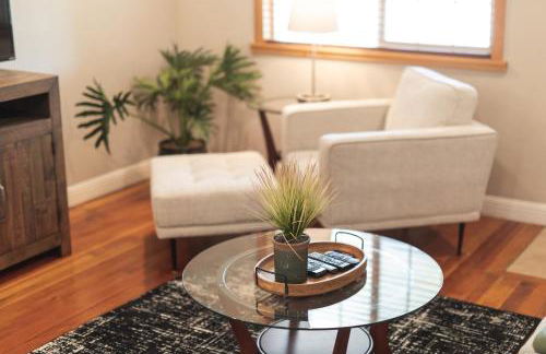 Chic, and Cozy, Centrally Located getaway - Foto 6