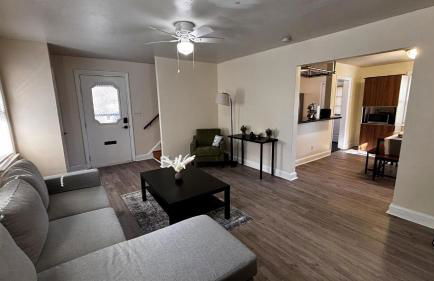 5BR 2 Bath Bath Near UMD and Metro to DC! - Foto 23