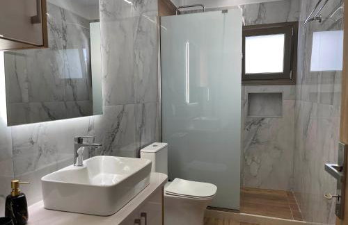 Litsa's Luxury Apartment - Foto 8