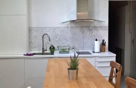 App privado en casa, si mascotas - Photo 19