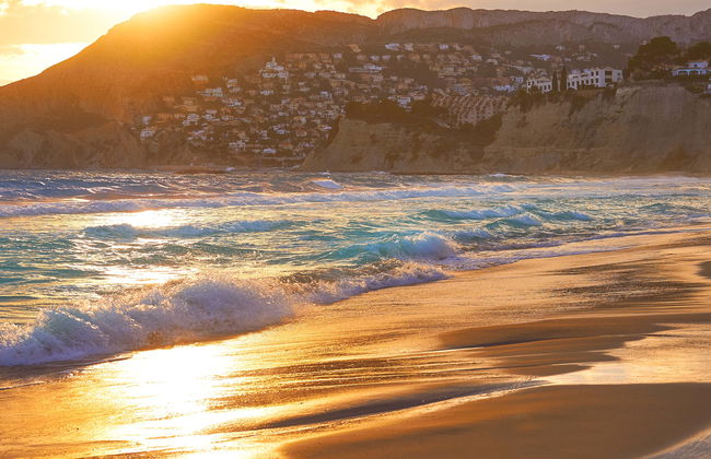 Sunset Catamaran Cruise - Photo 10