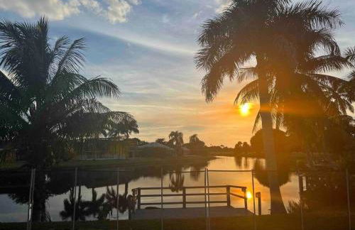 Modern Lakefront Home - Foto 50