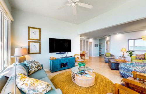 Three dog-friendly, waterfront cottages with full kitchens & private beach - Foto 6