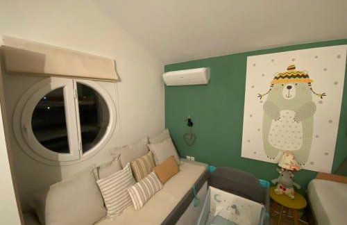 Villa ELi - Luxury Nature Getaway - Strategically located for Beach Exploration - Onsite Power for Electric Vehicle - Foto 38