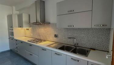 App Chiara- Mugello 3'-120 m2-Garage interno - Foto 3