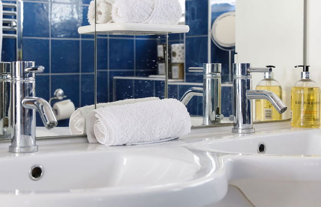 Vibrant Seafront Home With Seasonal Pool - Foto 30