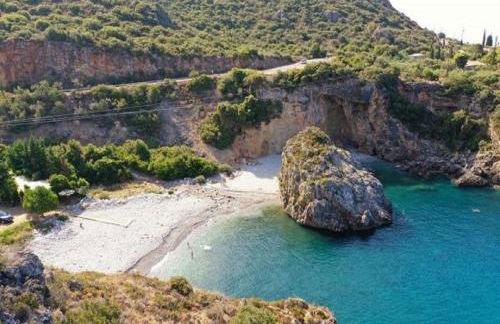 Mani Theasis - Foto 65