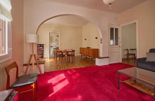 Au pied de la tour Saint Antoine - Foto 5