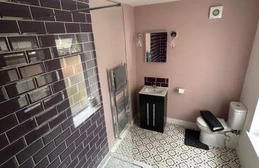 3 Double Bedroom Home-Sleeps 8 - Castle Donnington - Foto 20