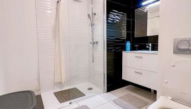 Chouette appartement près de l'Arena et de la Gare Centre de Reims - Foto 3, Shower