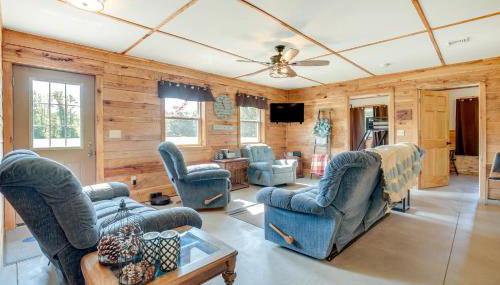 Toivola Home with Fire Pit 8 Mi to Lake Superior! - Foto 3