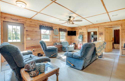 Toivola Home with Fire Pit 8 Mi to Lake Superior! - Foto 3