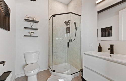 Upscale Views 2br Free Parkn, Walk 2 Train, 2bath - Foto 18