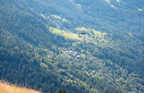 Chalet confortable à Sainte-Foy-Tarentaise avec vue sur la montagne - Photo 33