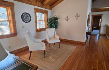 Coopers Run Five Bedroom Log Home with Hot Tub Pool Table and Views - Foto 30