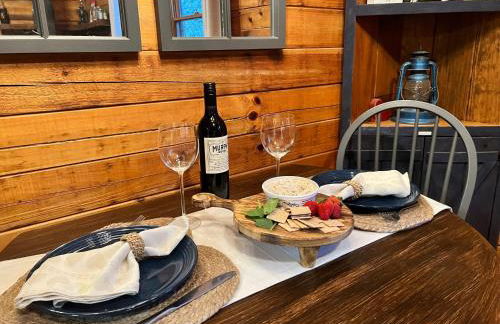 Log Cabin with Mountain View and Privacy - Foto 7