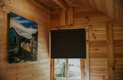 Ash Cabin with Hot Tub - Foto 9