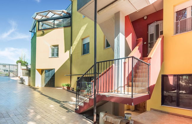 Restful Apartment in San Salvo near Sea Beach & City Center - Foto 1