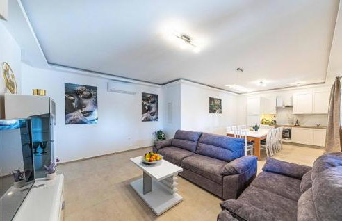 Beautiful Home In Ugljane With Wifi - Foto 5