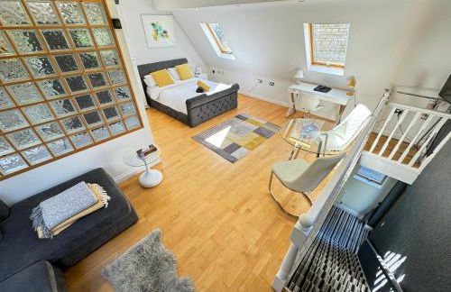 Luxury, private, secure self-contained Coach House, near Wythall and close to the NEC - Foto 2