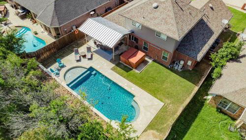 Rockwall Luxury Retreat-Pool/Spa/Patio/Gameroom - Foto 3