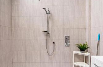 The Barn at Burfords with wood fired hot tub - Foto 23