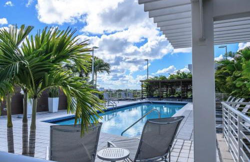 Classy 2BD 2BTH at Midblock with FREE PARKING - Foto 19