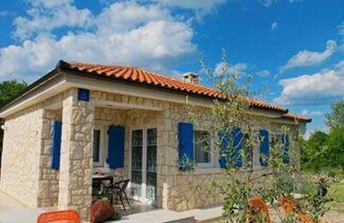 Stone House with Garden - Foto 1