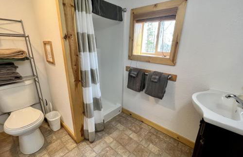 Denali Park View Family Log Cabin - Photo 2