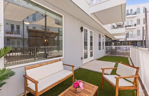 Modern 2BR Poolside Patio Suite in North Austin - Foto 41