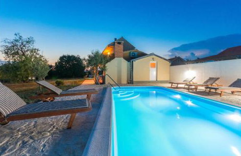 4 Bedroom Stunning Home In Polaca - Foto 14