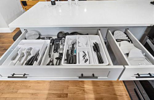 Nr Museum Med Center Zoo Apt Fire Pit BBQ Games - Foto 11