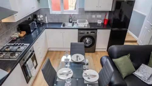 Family-Friendly Two-Bedroom Apartment near Manchester City Stadium - Foto 3, stove, dishwasher