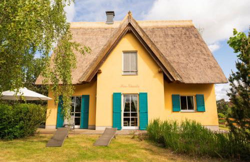 Reetdachhaus mit Schwimmteich in Krienke - Foto 2