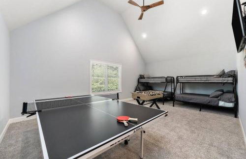 New Home, Dock, Home Theatre Projector, Hot Tub, Fire Pit, Kayaks - Foto 24