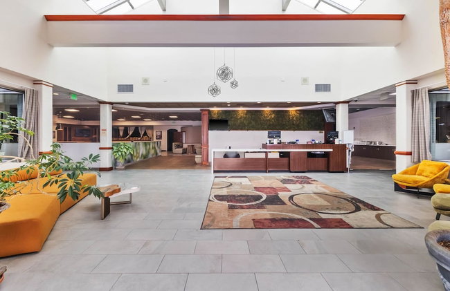 Medallion Inn & Suites - Foto 3