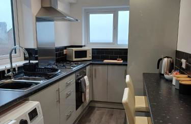 Luxury Apartment - Above iconic High Lane Oatcakes - Foto 15