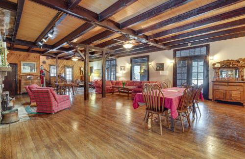 Great for Gatherings! Lakefront Ticonderoga Villa - Foto 5