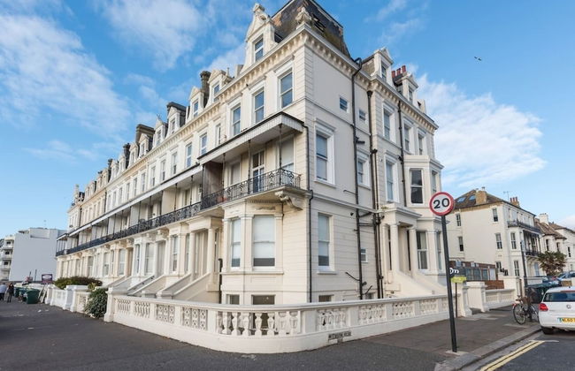 Immaculate 1-bed Apartment on Hove Seafront - Foto 26