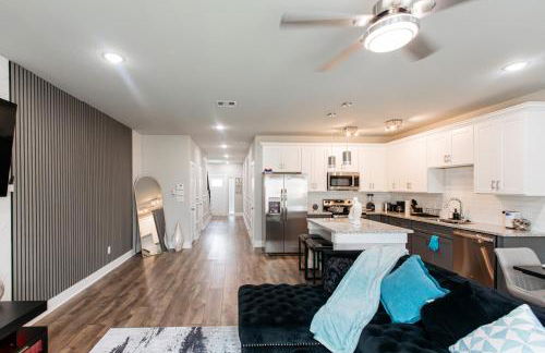 Modern Houston 3BR Getaway Near NRG Stadium, Downtown, Med Center & HOU Airport, FIFA & RODEO Ready - Foto 5