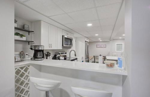 Lake Laurel Lux retreat-King-Dogs Welcome! Sleep 6 - Foto 53