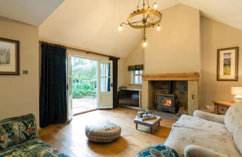 The Coach House - Photo 3