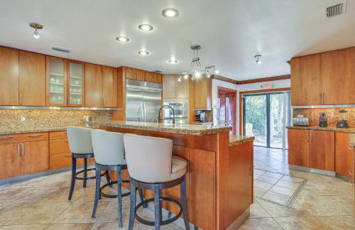 Pool and Hot Tub Spacious Villa in Coral Springs! - Foto 7